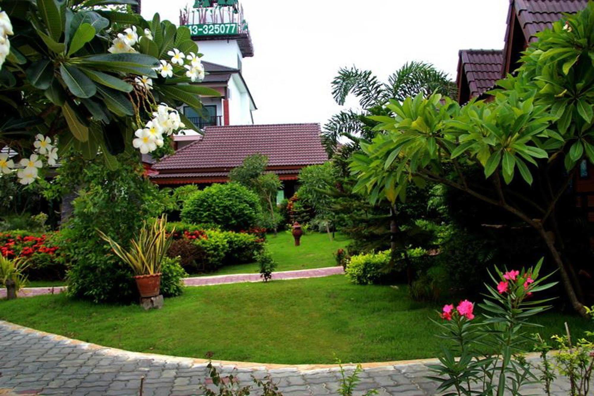 Mammoth Resort Khon Kaen Exterior photo